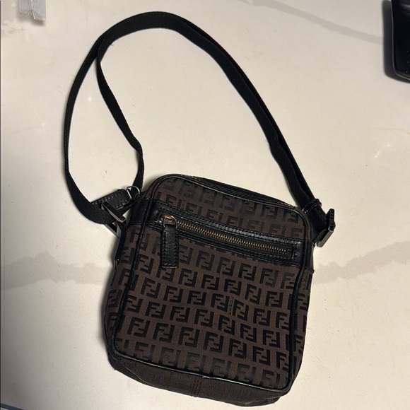 Fendi Vintage Zucchino Crossbody Bag - Picture 13 of 14